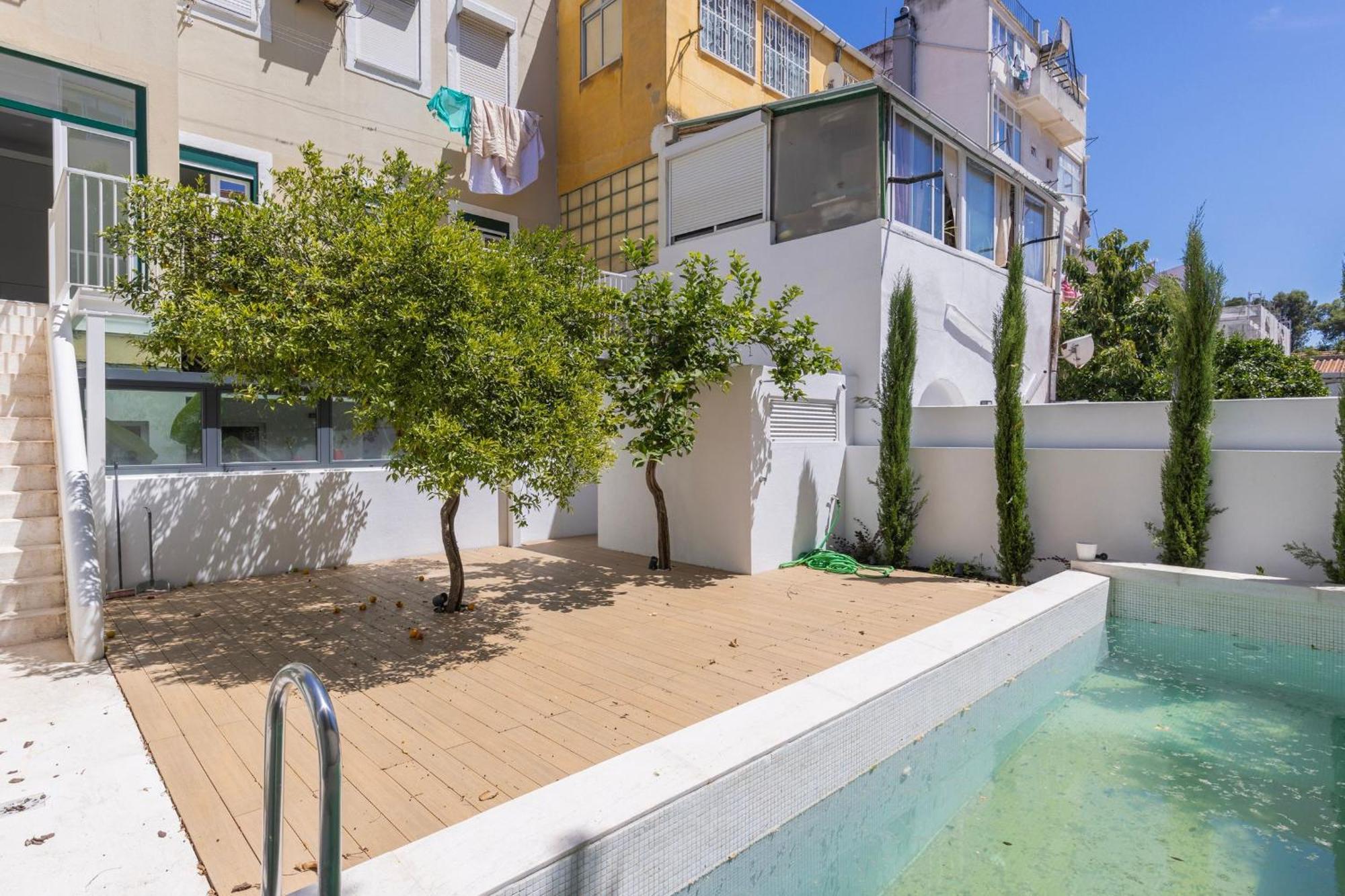 Appartement Hidden Oasis With Pool By Lovelystay *
